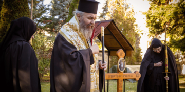 Τρισάγιο στον τάφο του Μακαριστού Αυγουστίνου Καντιώτη, τέλεσε ο νέος Μητροπολίτης κ. Ειρηναίος - Φωτογραφίες