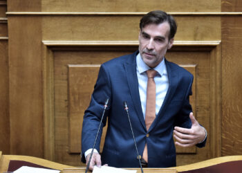 Πλεύση Ελευθερίας: Ανεξαρτητοποιείται ο βουλευτής Μ. Χουρδάκης