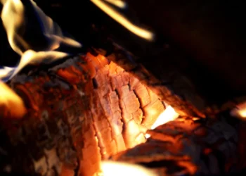 Meteo.gr: Πρωτόγνωρες θερμοκρασίες 15ετίες τον Νοέμβριο για 4 από 13 Περιφέρειες