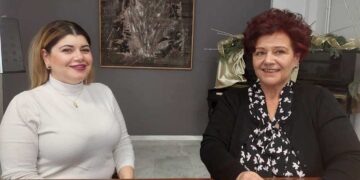 Ενδιαφέρουσα επίκαιρη κωμωδία της ΜΙΚΡΗΣ ΑΥΛΑΙΑΣ του Πολιτιστικού Συλλόγου Πτολεμαΐδας “Ο ΣΩΤΗΡΑΣ”! (ρεπορτάζ της Κούλας Πουλασιχίδου)