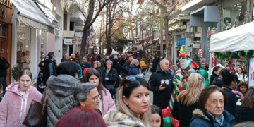 Όλη η Πόλη… μια Γιορτή στη Χριστουγεννιάτικη εκδήλωση του Πεζόδρομου Βασιλίσσης Σοφίας στην Πτολεμαΐδα ! (ρεπορτάζ της Κούλας Πουλασιχίδου)