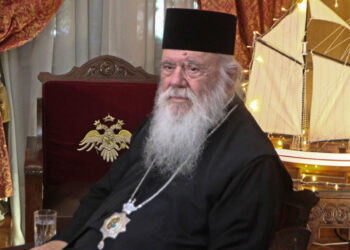 Αρχιεπίσκοπος Ιερώνυμος για ομόφυλα ζευγάρια: Με ενοχλεί η τεκνοθεσία, όχι η συμβίωση – Είμαι υπέρ των νέων ταυτοτήτων – Βίντεο