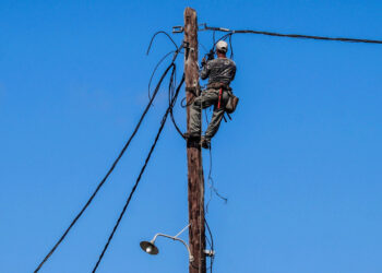 ΔΕΔΔΗΕ Κοζάνης: Ολιγόλεπτες διακοπές ρεύματος σε περιοχές και οικισμούς του Ν. Κοζάνης – Δείτε που και τις ώρες