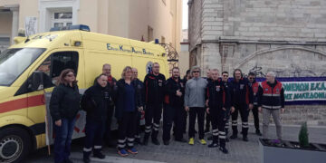 Παράσταση διαμαρτυρίας των εργαζομένων ΕΚΑΒ Δ. Μακεδονίας: “Όχι στην εργασιακή ομηρία των επικουρικών”