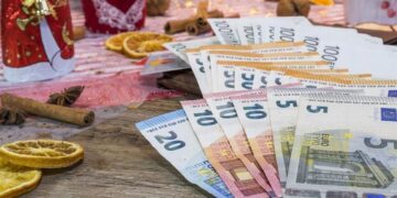 Δώρο Χριστουγέννων: Μέχρι πότε θα το έχουν λάβει οι εργαζόμενοι