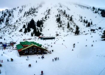 ΔΥΠΑ: Χειμερινές διακοπές με voucher κοινωνικού τουρισμού της ΔΥΠΑ - Συνεχίζονται οι αιτήσεις συμμετοχής ξενοδοχείων-καταλυμάτων