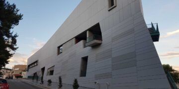 Εικαστική Έκθεση για τα 100 χρόνια της Κοβενταρείου Δημοτικής Βιβλιοθήκης Κοζάνης