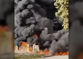 Τραγωδία στην Καβάλα – Πήγε να σβήσει φωτιά σε γειτονικό σπίτι, εισέπνευσε καπνό και πέθανε