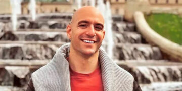 Γ. Λυγγερίδης: Σήμερα η κηδεία του 31χρονου αστυνομικού - Ο συγκλονιστικός αποχαιρετισμός των συναδέλφων του στο νεκροτομείο