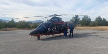 Διασωστικό ελικόπτερο από την Ιταλία στην Κοζάνη – Εκπαιδεύονται σε αεροδιακομιδές οι διασώστες του ΕΚΑΒ Δυτ. Μακεδονίας