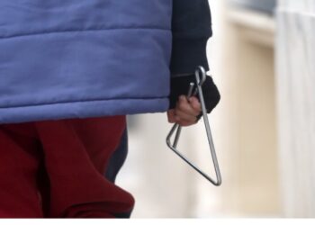 Άρτα: 14χρονος κατέρρευσε ενώ είχε πάει να πει τα κάλαντα