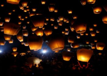 Καστοριά: Σήμερα τελικά η η εκδήλωση «Τα Φαναράκια των Ευχών» - Είχε αναβληθεί λόγω των δυσμενών καιρικών συνθηκών