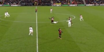 Σοκ στο Μπόρνμουθ – Λούτον, κατέρρευσε ο Τομ Λόκιερ και διακόπηκε οριστικά ο αγώνας