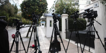 Οπαδική βία: Η διυπουργική πήρε αποφάσεις, θα τις ανακοινώσει τη Δευτέρα ο Π. Μαρινάκης -Παρών και ο διοικητής της ΕΥΠ