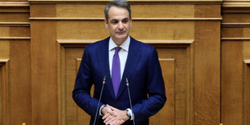 Μητσοτάκης: Ίδρυση μη κρατικών ΑΕΙ και αύξηση 20% για τις εφημερίες - Τι έρχεται στην Παιδεία