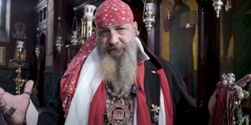 Νυμφαίο Φλώρινας: Το "Πειρατολόγιο" και ο γνωστός πειρατής εξερεύνησε το "Πέτρινο Στολίδι"