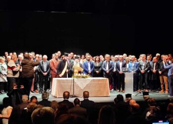 Οι απουσίες από την Ορκωμοσία του Γιάννη Κοκκαλιάρη