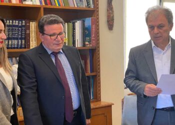 Ορκίστηκαν περιφερειακοί σύμβουλοι οι Κατερίνα Δαδαμόγια και Νίκος Σαμαράς