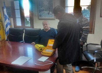 Ο Δήμος Πρεσπών παρέλαβε 5 Αυτόματους Εξωτερικούς Απινιδωτές