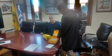 Ο Δήμος Πρεσπών παρέλαβε 5 Αυτόματους Εξωτερικούς Απινιδωτές