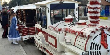 Πτολεμαΐδα: Αναβάλλεται η έναρξη διαδρομών του Χριστουγεννιάτικο τρένου στην πόλη - Δείτε γιατί και πότε θα ξεκινήσει