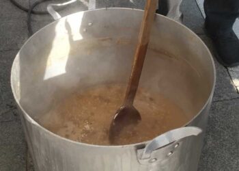 Πτολεμαΐδα: Σε εξέλιξη το έθιμο της Βαρβάρας από τη θρακική Εστία Εορδαίας στην κεντρική πλατεία της πόλης (βίντεο και φώτο)