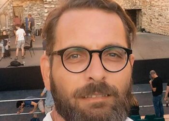 Ο τόπος μου, η Πτολεμαΐδα –  Ο Λάζαρος Τσαβδαρίδης εξηγεί στη LIFO γιατί επέλεξε να επιστρέψει στη γενέτειρά του