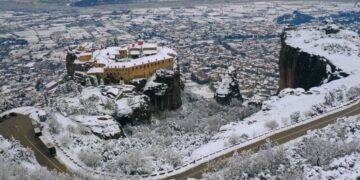«Μπρα ντε φερ» μετεωρολόγων για τα… χιόνια!