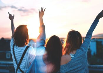 Youth Pass: Λήγει σήμερα η προθεσμία αιτήσεων για το voucher των 150 ευρώ, πότε οι πληρωμές