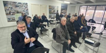 Πως ο Πλακεντάς κέρδισε το σκληρό πόκερ της ΔΙΑΔΥΜΑ- Τα μπλοκ των Δημάρχων με φόντο την ΠΕΔ και οι εξωθεσμικές παρεμβάσεις στην αυτοδιοίκηση(VIDEO)