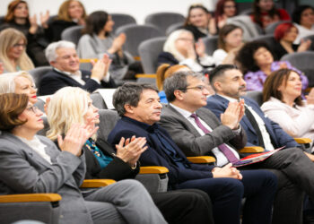 Πανεπιστήμιο Δ.Μ.: Εορτασμός Τριών Ιεραρχών, ρεσιτάλ κλασικής κιθάρας και κοπή πίτας, στην αφιερωμένη εκδήλωση στην εκλιπούσα αντιπρύτανη Άννα Σπύρτου 