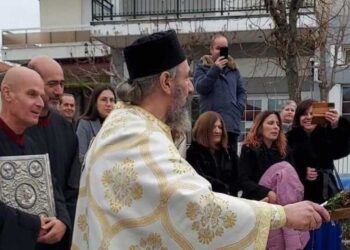 Ο αγιασμός των υδάτων στο Δροσερό (φώτο)