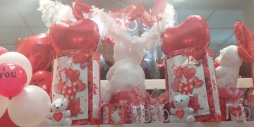 Νωρίτερα “έφερε” τον Άγιο Βαλεντίνο Γλυκοπωλείο της Πτολεμαΐδας! (της Κούλας Πουλασιχίδου)