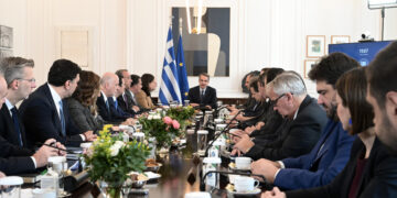 Αγροτικές κινητοποιήσεις και πανεπιστήμια προβληματίζουν την κυβέρνηση