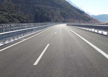 Εγνατία Οδός: Αυτά είναι τα όρια πλάτους & βάρους φορτηγών στη γέφυρα Αξιού για τα οχήματα επαγγελματιών οδηγών