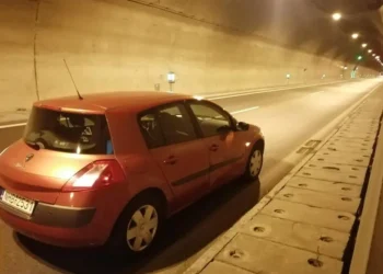 «Ζούμε από τύχη, δεν υπάρχει ασφάλεια» – Ταλαιπωρία για ζευγάρι στη σήραγγα της Παναγιάς στην Εγνατία οδό