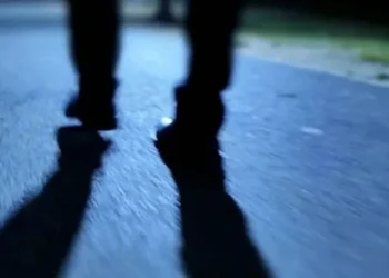 Νεαρός επιδειξίας στην Κοζάνη