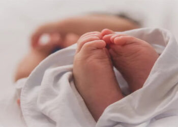 Επίδομα γέννησης: Πώς κλιμακώνεται η αύξηση με βάση τα παιδιά