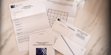 Επιστολική ψήφος: Τι αλλάζει με την τροπολογία που κατέθεσε η κυβέρνηση