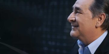 Εσύ το είχες ακούσει; Το τελευταίο "δώρο" του Βασίλη Καρρά σε εμάς πριν το θάνατο του ήταν οι «Κακές συνήθειες» του Μίλτου Πασχαλίδη