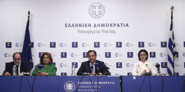 Γεωργιάδης για κορωνοϊό: Όσοι κάνουν το εμβόλιο σώζουν τη ζωή τους στα σίγουρα – Διαγράφουμε τα πρόστιμα