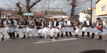 Γκέγκηδες και Εσκάρηδες την πρώτη μέρα του χρόνου στο Εμπόριο