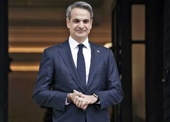 «Γρίφος» η ημερομηνία κατάθεσης του νομοσχεδίου για τα ομόφυλα ζευγάρια – Μητσοτάκης: «Πρώτα θα εξηγήσουμε τι θέλουμε»