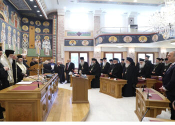 Προς μετωπική η Ιερά Σύνοδος με επιστολή προς τους 300 της Βουλής