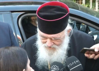 Αρχιεπίσκοπος Ιερώνυμος: Θα μπορούσε να γίνει δημοψήφισμα για τα ομόφυλα ζευγάρια