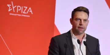 Ο Κασσελάκης προτείνει να μπουν στα σχολεία τα Αλβανικά ως γλώσσα επιλογής