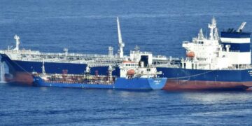 Κόλπος του Ομάν: Πληροφορίες για πειρατεία σε πλοίο ελληνικών συμφερόντων από ενόπλους -Έλληνας ναυτικός στο πλήρωμα