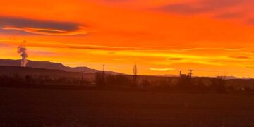 "Μαγικό" ξημέρωμα σήμερα το πρωί στην Πτολεμαΐδα - Δείτε τις υπέροχες φωτογραφίες