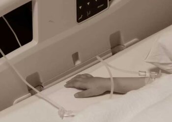 Μέγαρα: Απίστευτη αγριότητα πατριού εναντίον 4χρονου αγοριού - Χαροπαλεύει διασωληνωμένο στο «Αγλαΐα Κυριακού»