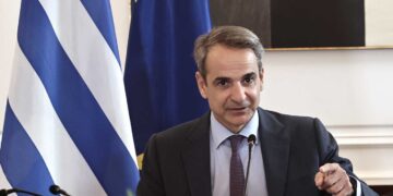 Μητσοτάκης: Ο νόμος για τα ομόφυλα είναι θέμα ισότητας - Σέβομαι την άποψη της Εκκλησίας, δεν θα χαλάσουμε τη συνεργασία μας